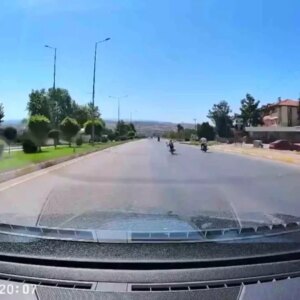 canlarini hice saydilar motosikletlerin uzerine yatarak yaristilar rt4CsnmH