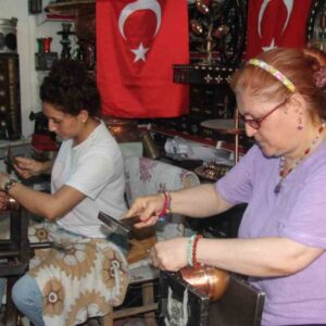 erkek isi diyenlere inat bakir isleme ustasi oldular QQZYzVne