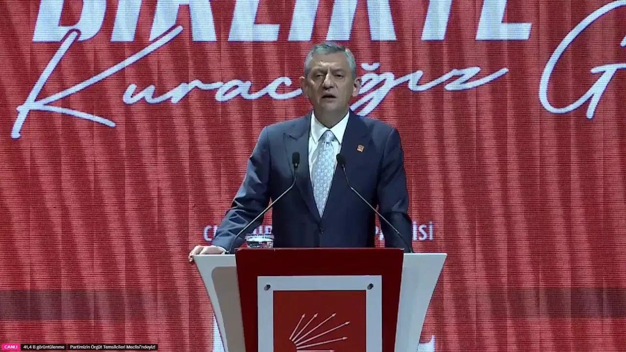 ozgur ozel orgut temsilcileri meclisinde konusuyor x7WbMHGE