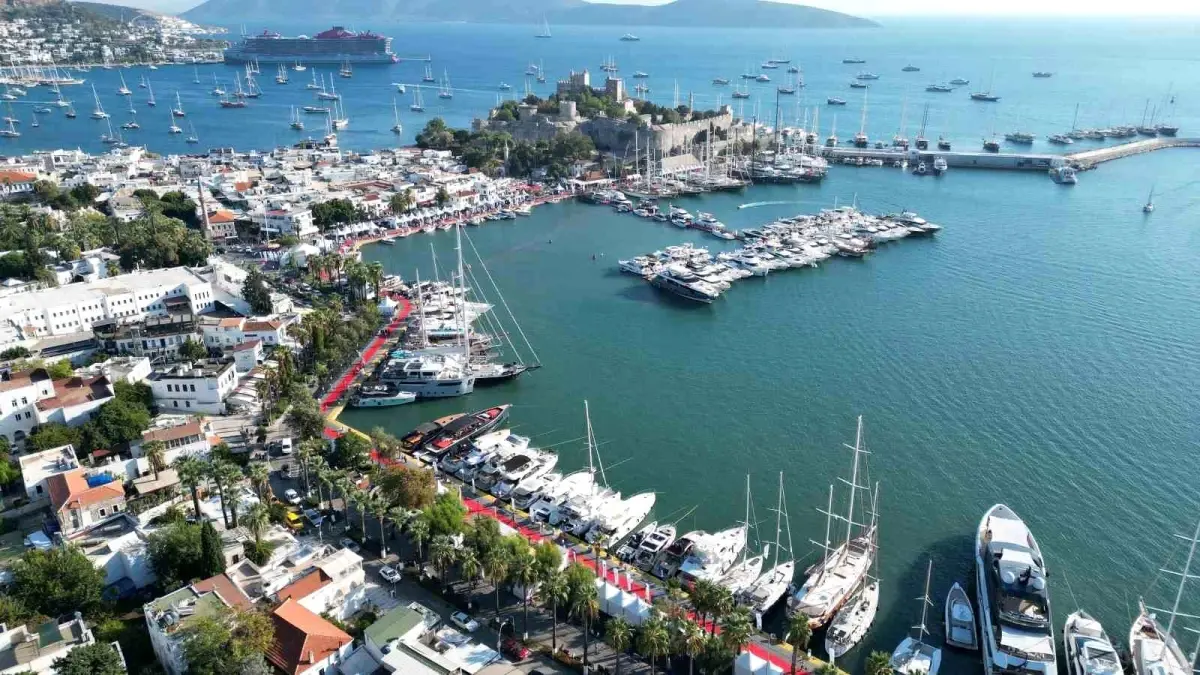 bodrum boat show 2023 acildi luks yatlar goz doldurdu MgQIYDTz.jpg