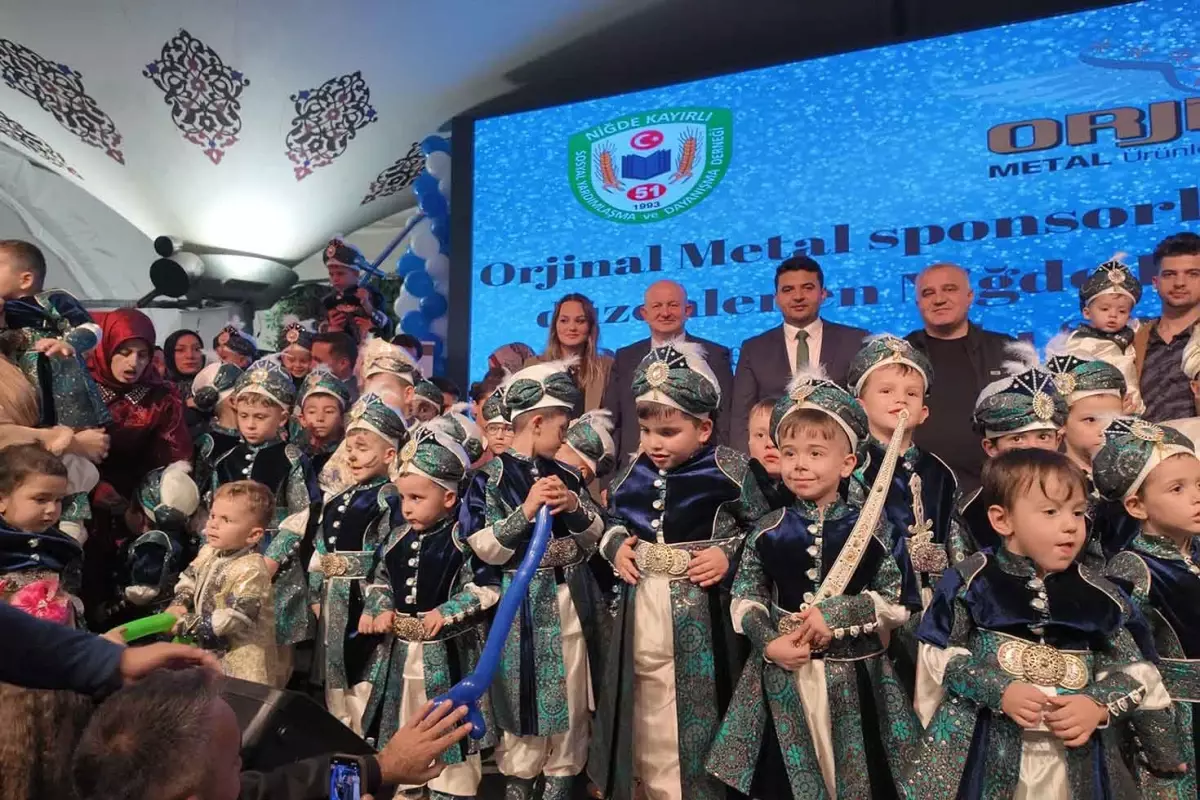 istanbulda unutulmaz gece dunya birincileri sunnet toreninde bulustu Vc3OfXHr.jpg