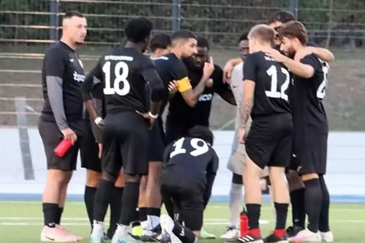 turk futbolcu tam 17 gol atti dunya 66 0lik bu maci konusuyor Wi3ebaPf.jpg