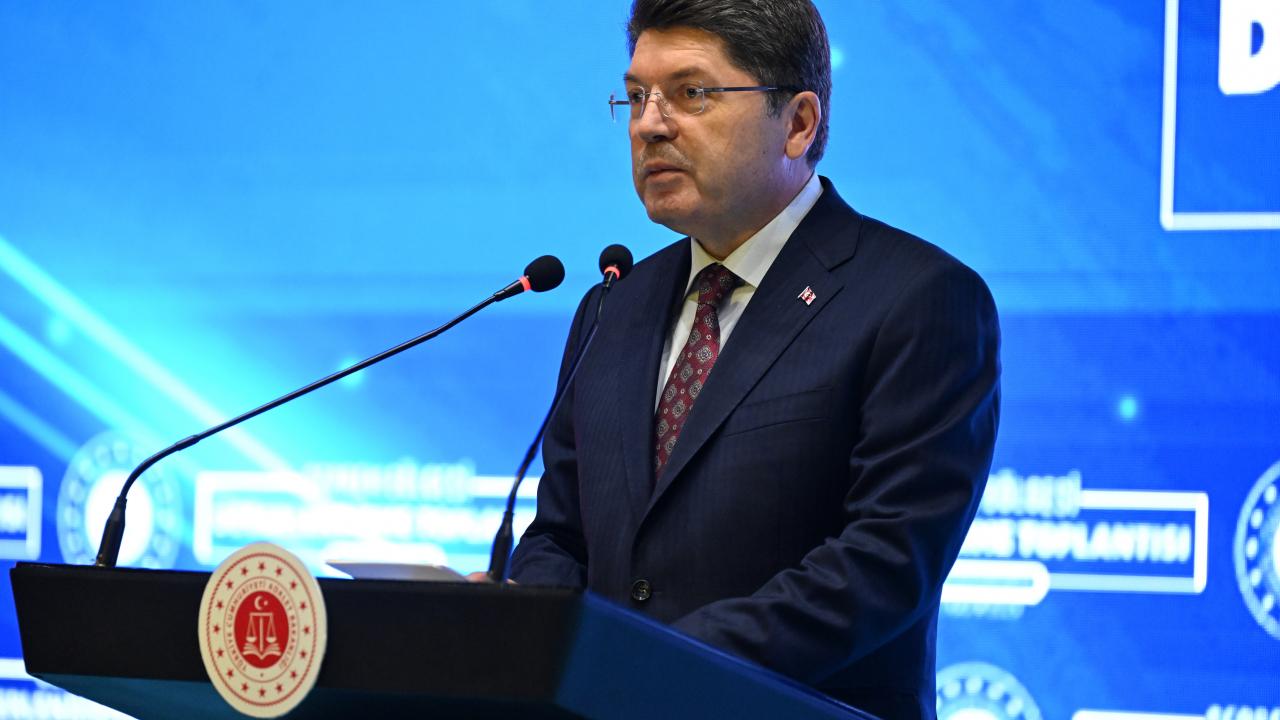 adalet bakani tunc turkiye yuzyilini terorsuz bir turkiye ile insa edecegiz 9IFrN5d9.jpg