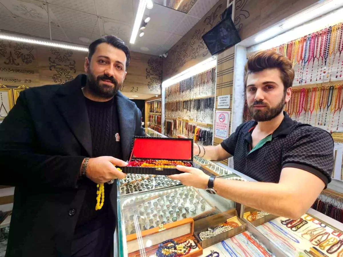 tespih tutkusu yatirima donustu elazigli kuyumcu 16 milyon liralik koleksiyon edindi saBqXLRQ.jpg