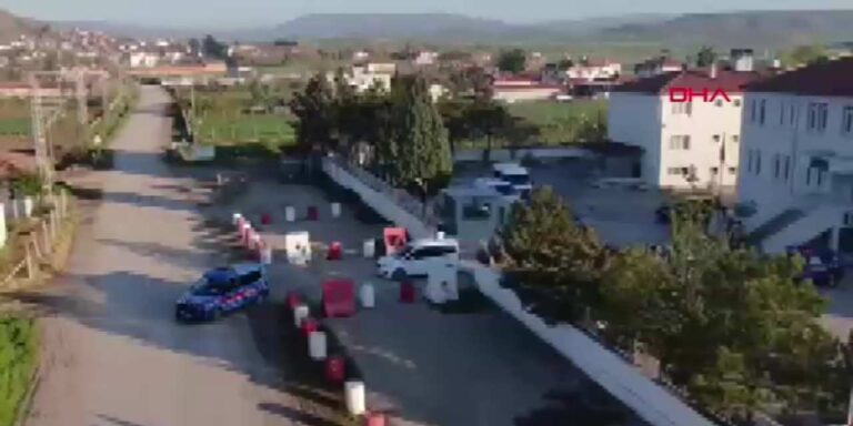 amasyada-kablo-ve-telefon-diregi-hirsizligina-3-tutuklama-ztqOEpmQ