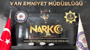 vanda-uyusturucu-operasyonu-2-kisi-gozaltina-alindi-2p6Nb3cQ