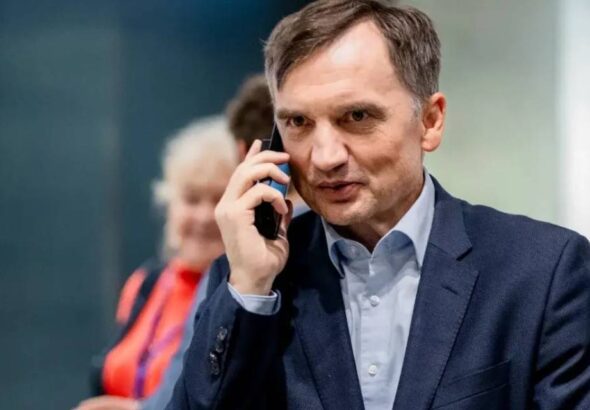 orban-siginma-hakki-vermisti-polonyanin-en-tartismali-ismi-abdye-kacti-VV3lfVEl
